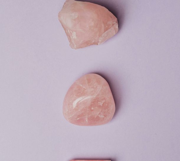 Quartz rose vertus d'une pierre naturelle
