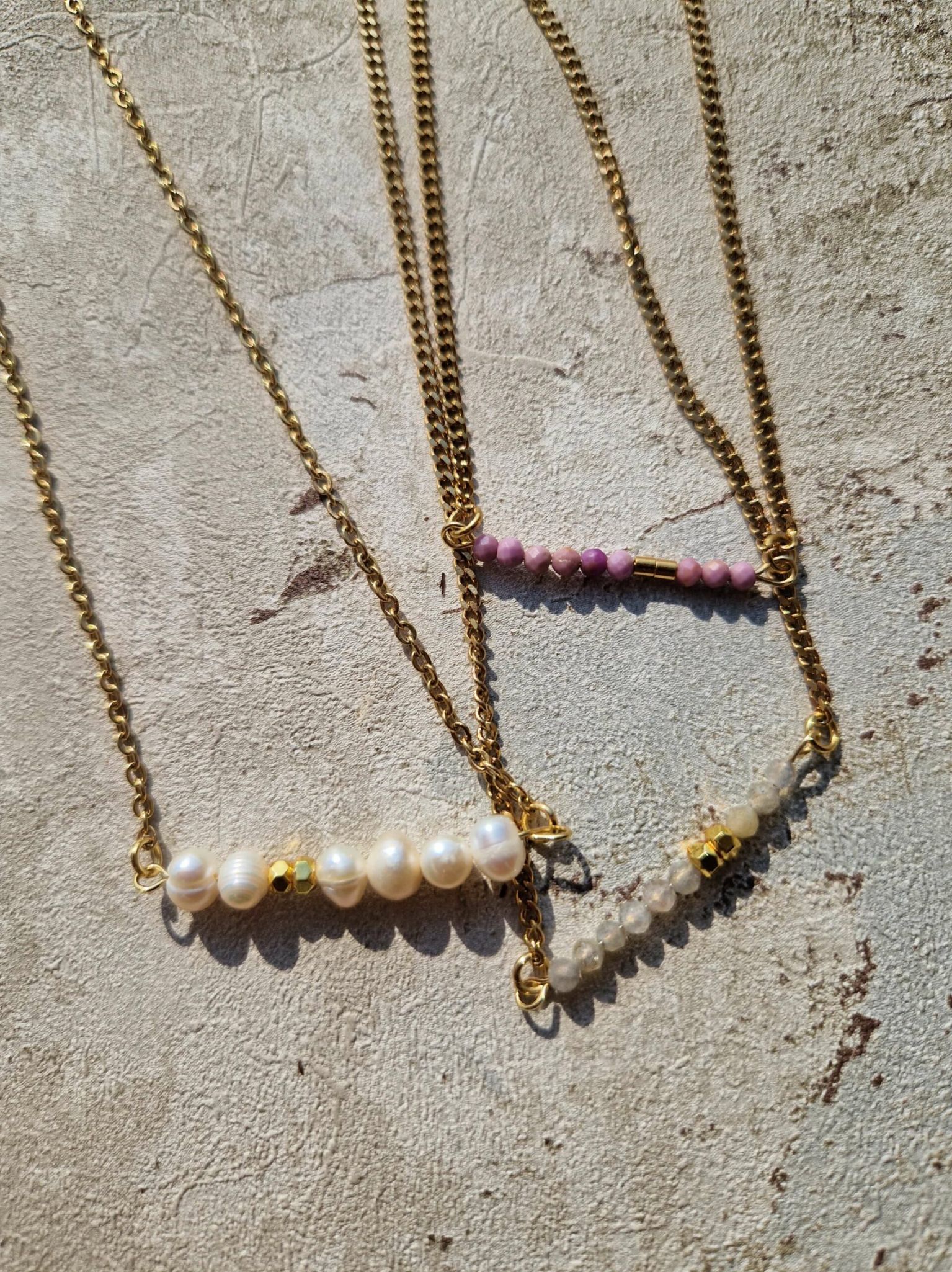 collier fait main conquête en acier inoxydable et pierres naturelle pour un style minimaliste et classe