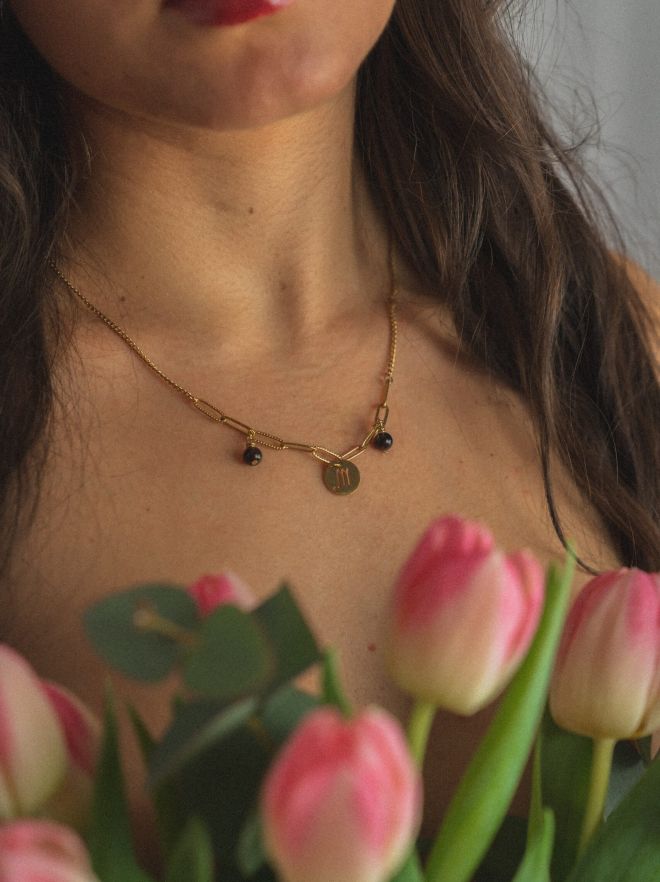 Bijou astrologique en acier inoxydable et pierres naturelles