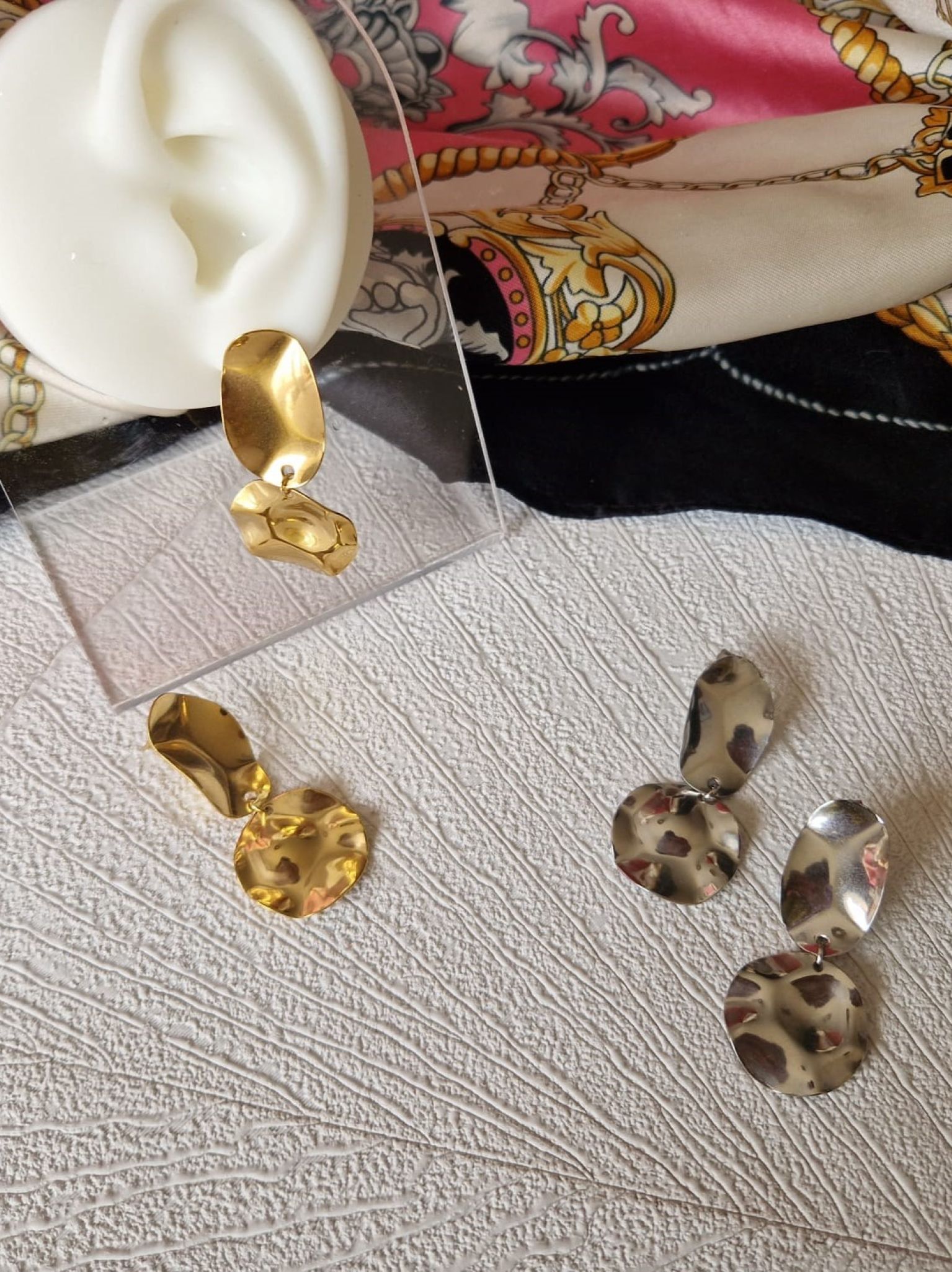Boucles d'oreilles martelées en acier inoxydable couleur or ou argent