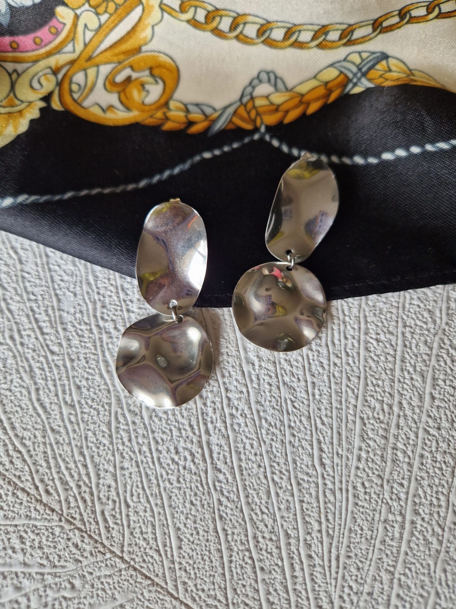 Boucles d'oreilles martelées en acier inoxydable couleur or ou argent