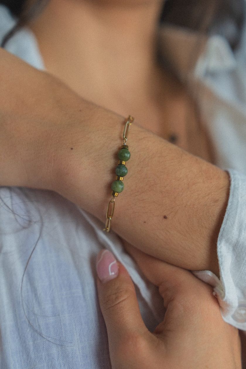 bracelet astrologique fait main Ishtar en acier inoxydable et pierre naturelle de Jade