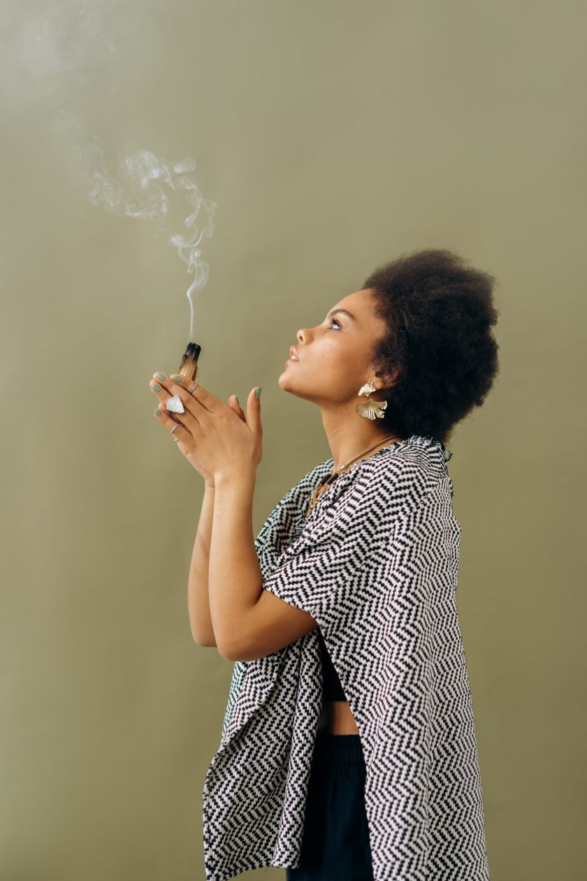 Palo santo pour rituel de fumigation, purification bijoux
