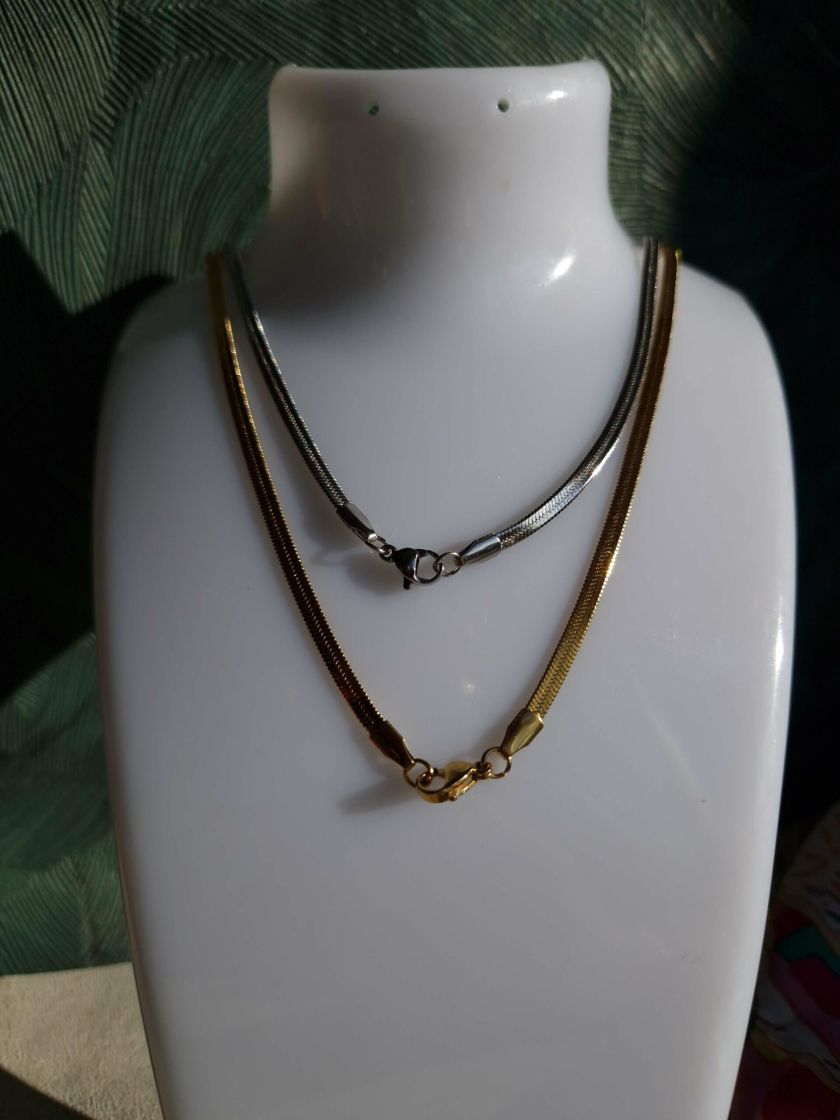 Collier Elise : L'Essentiel de Votre Collection en acier inoxydable or ou argent