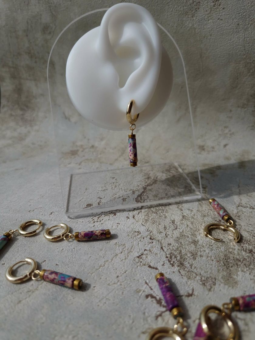 Boucle d'oreilles créole fait main en acier inoxydable et pierre semi précieuse pour un look bohème chic